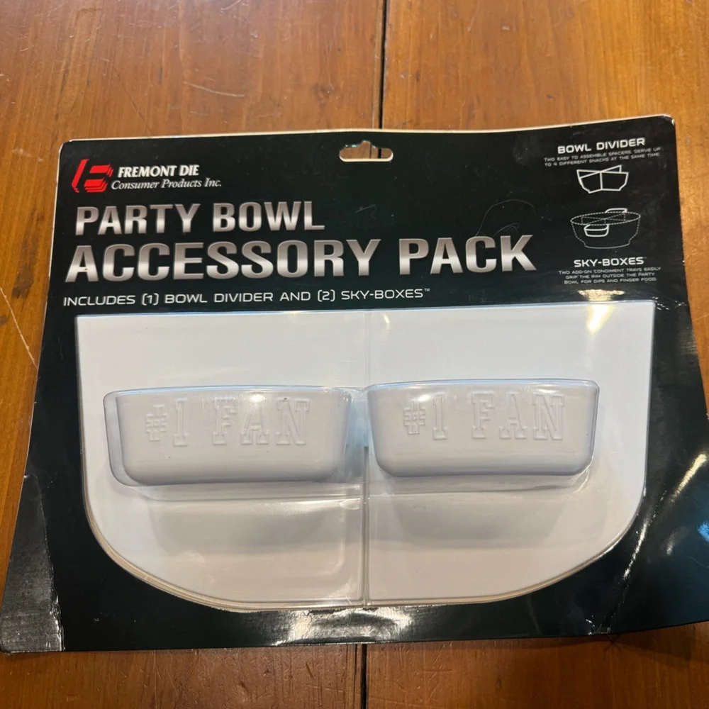 FIGHTING ILLINI Bowl and accessories package